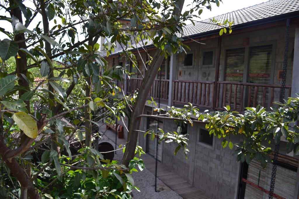 Pousada Rota Dos Passaros Sao Bento do Sapucai Ngoại thất bức ảnh